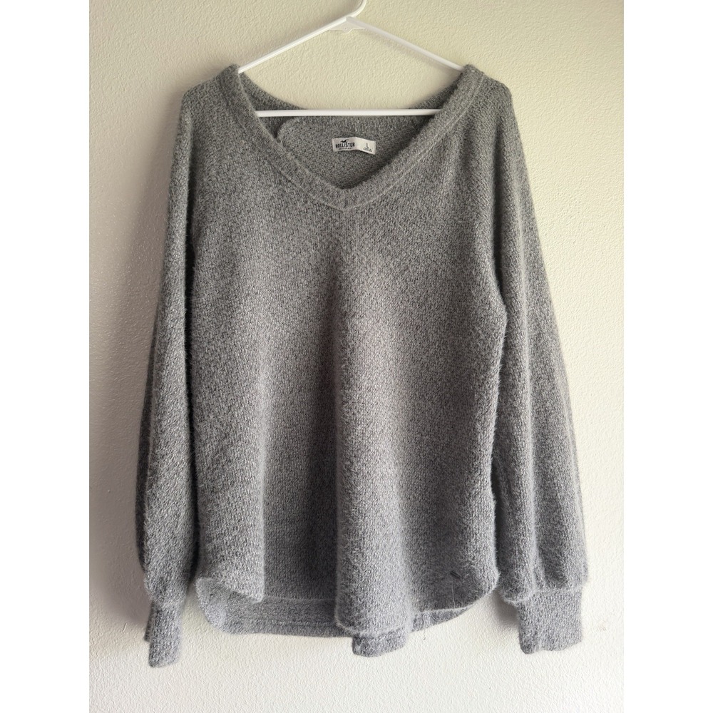 Hollister sweater Gray Women's‎ Size Large Soft Puff Arm Sleeves